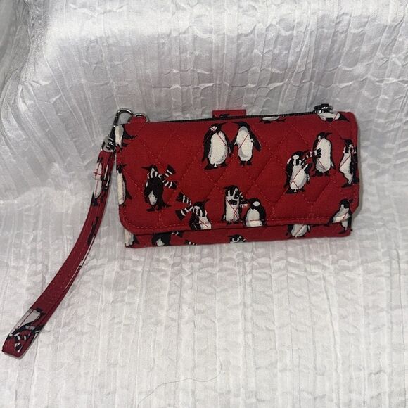 Vera Bradley Red Black White Gray Playful Penguins Wristlet & Small Wallet Set - Picture 3 of 16
